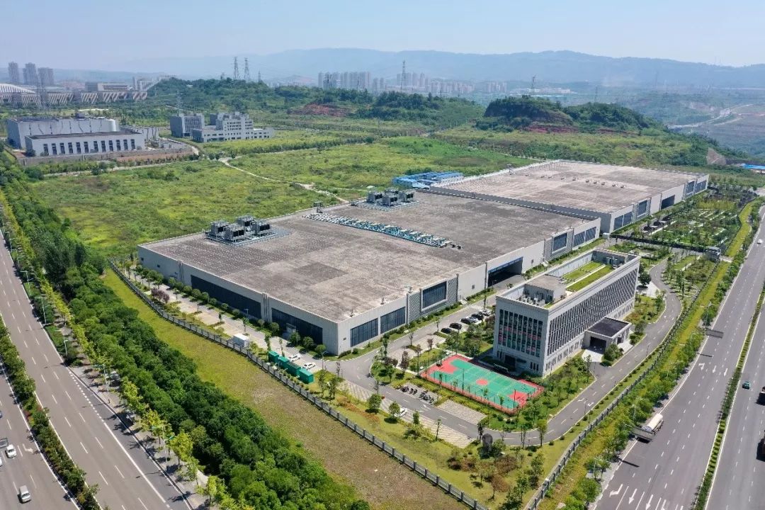 重庆,贵阳等若干省市,行程1000余公里,参观了这些地方的多家数据中心