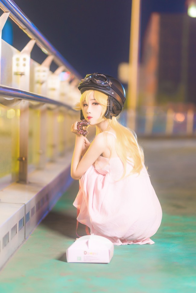 cos:物语系列,夜景下的忍野忍