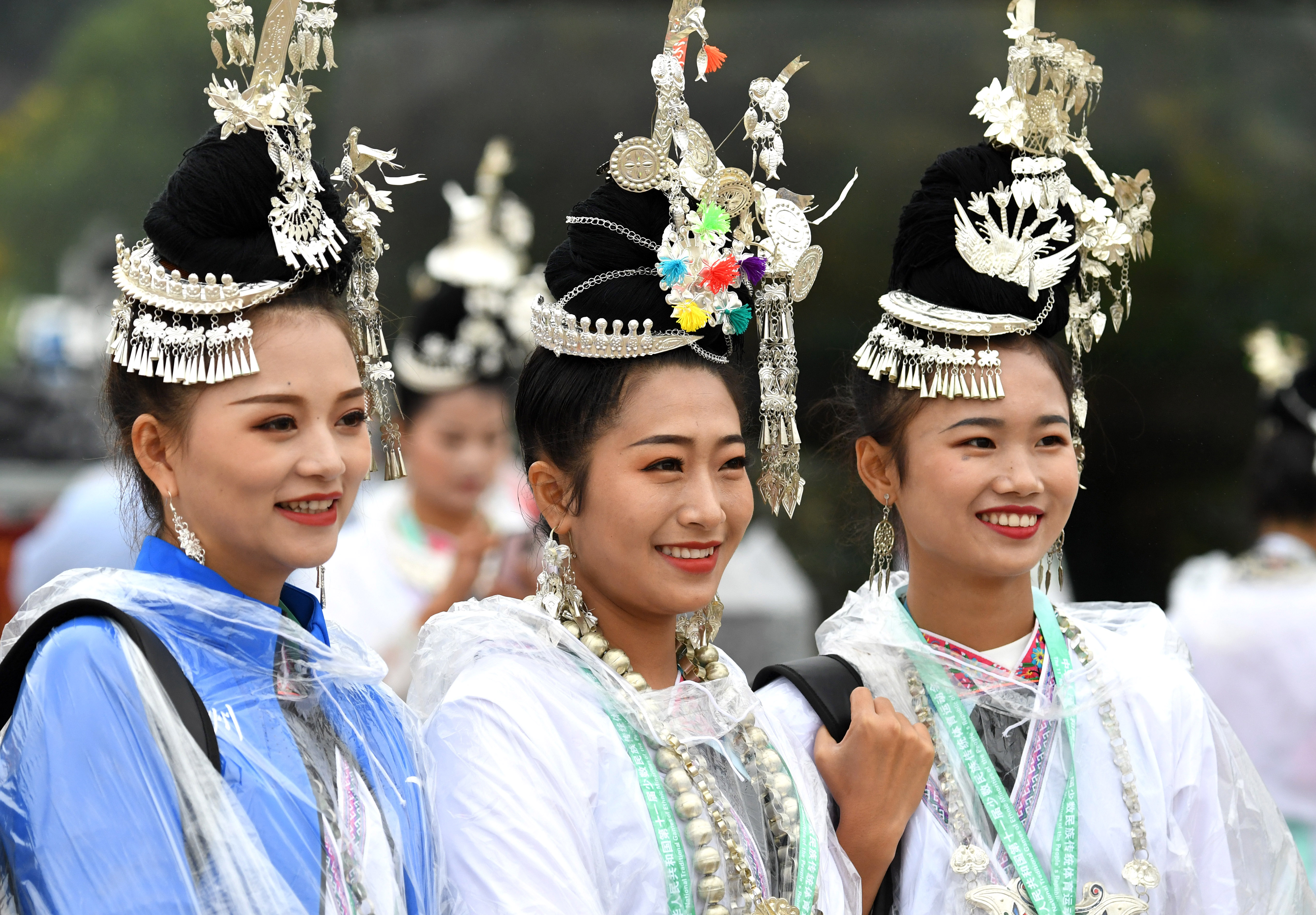 第十一届全国少数民族传统体育运动会民族大联欢活动在郑州举行