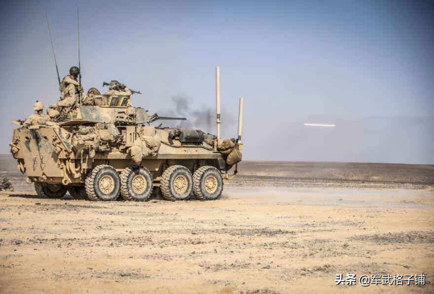 展示团结?中东最大军演开幕 美军装甲车参加实弹演习