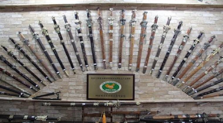 中国最牛名剑西平棠溪宝剑