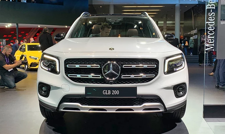奔驰glb200亮相法兰克福车展确定引入国内市场百公里加速91s