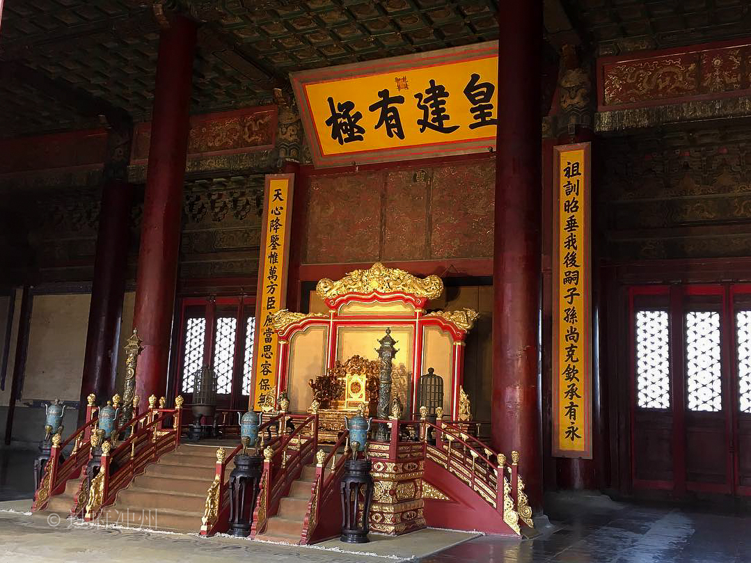 很多人的误解:电视剧里的上朝场景不在太和殿