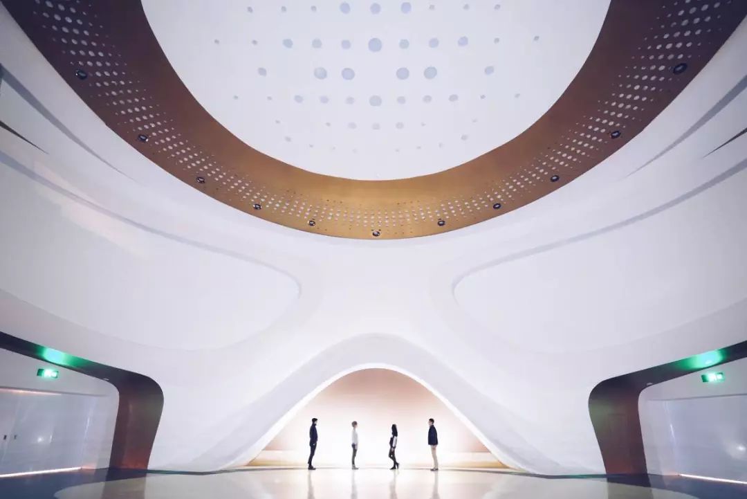 招募寻找你身边的艺术家