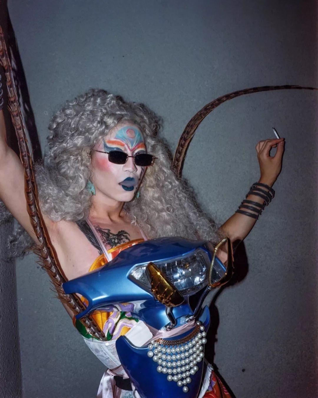 13 fri. 上海 lofasjustsyd is a beijing based content creator, mu