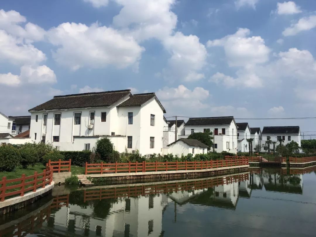 嘉定安亭镇推进智慧环卫垃圾收运实现一键式预约