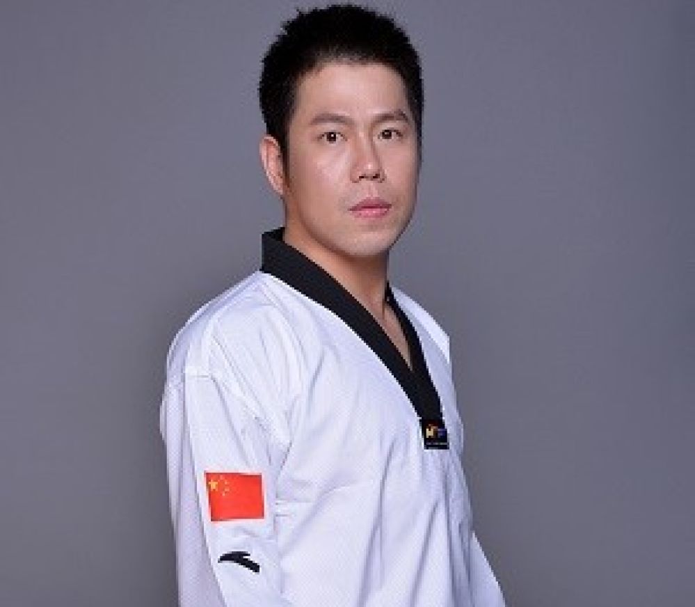 2009年—2016年担任浙江省跆拳道队主教练2011年—2015年国家跆拳