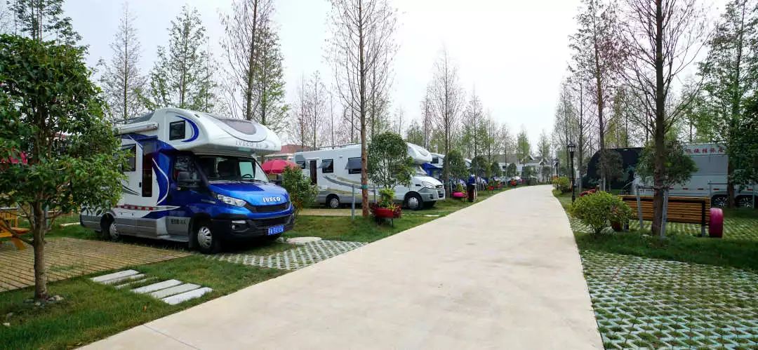 中意车友专属rv俱乐部营地,超多房车等你来解锁!