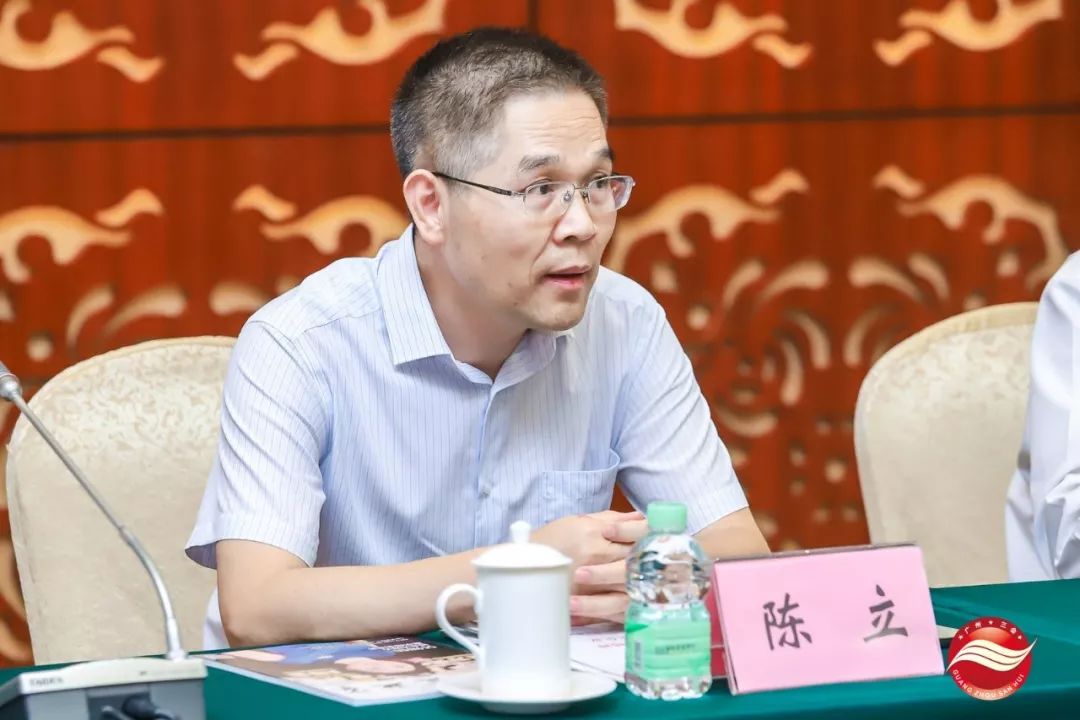 陈开枝,陈绮绮,曾元烽,李治元,王东胜,李洪庆,陈立等领导也对广州企联