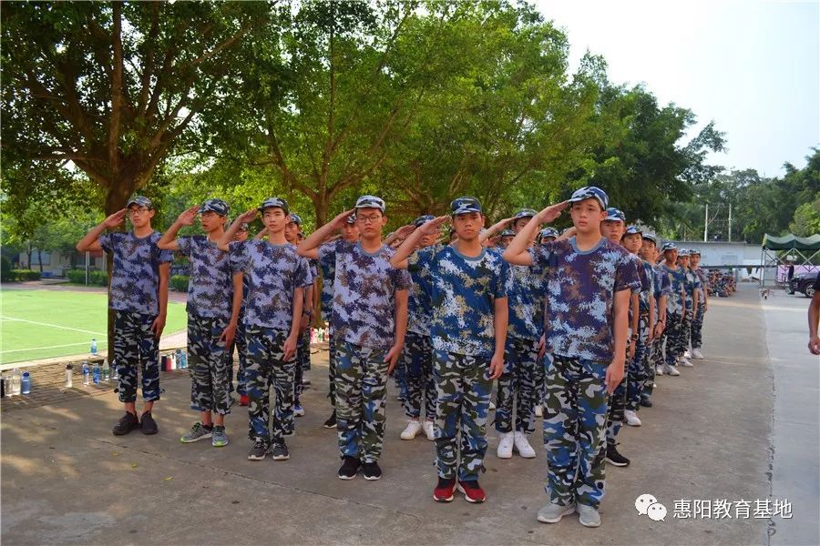 最美的风景最美的你们惠阳区第五中学高一新生国防教育活动圆满结束