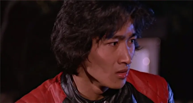 一代舞王,香港"过气"功夫明星,许多人不知道他还有一个弟弟_麦德罗