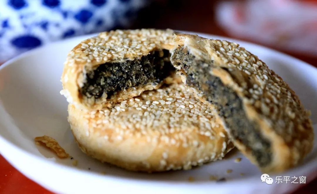 黄料包酥月饼承载乐平人乡愁的中秋美食