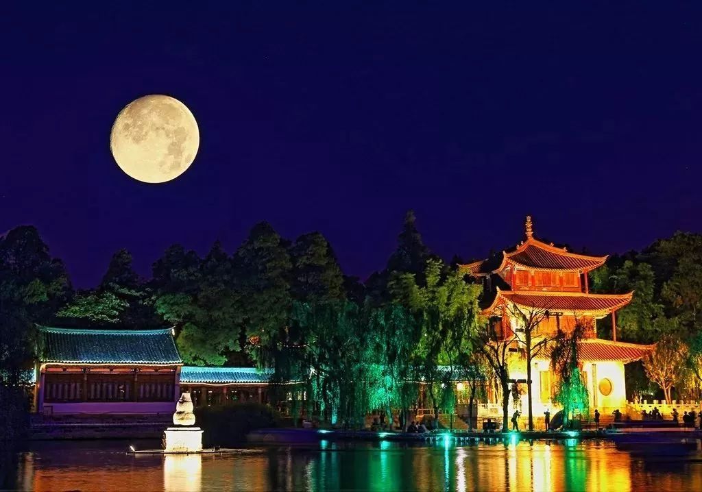 中秋有你月更圆,这份云南"赏月地图"快收好!_月亮