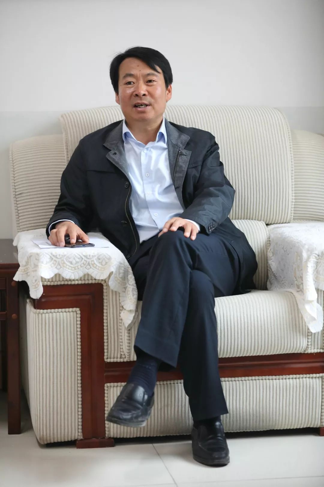 柔远初中召开第二批赴天津跟岗学习安排会_卢军