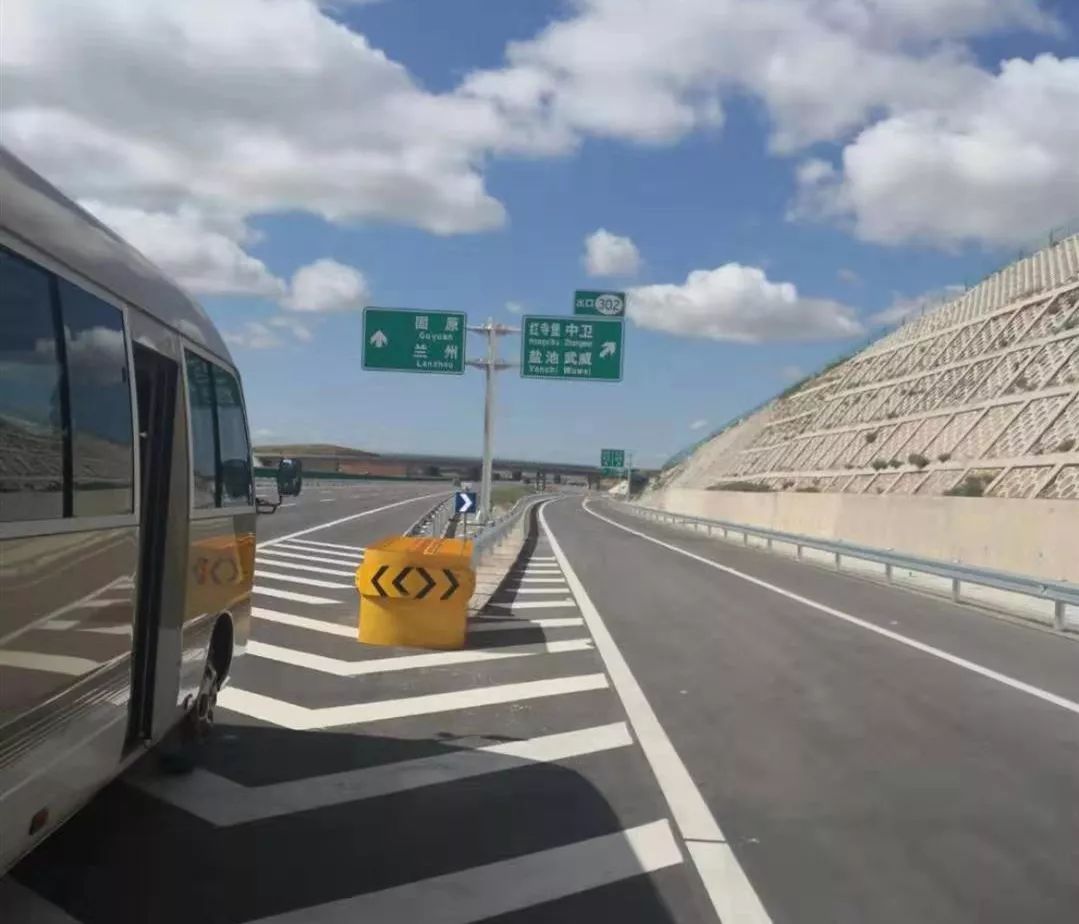 新开通的京藏高速公路这些交通节点要注意