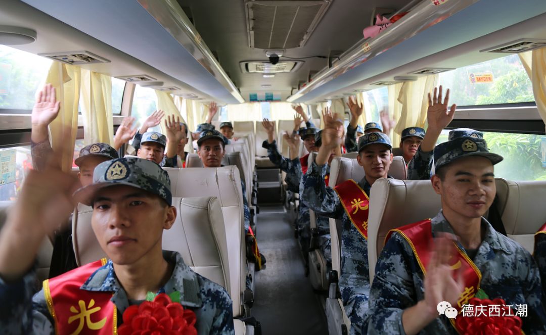 随后,批准入伍到南部空军砚山新训旅和83集团军渭南方向服役50名新兵