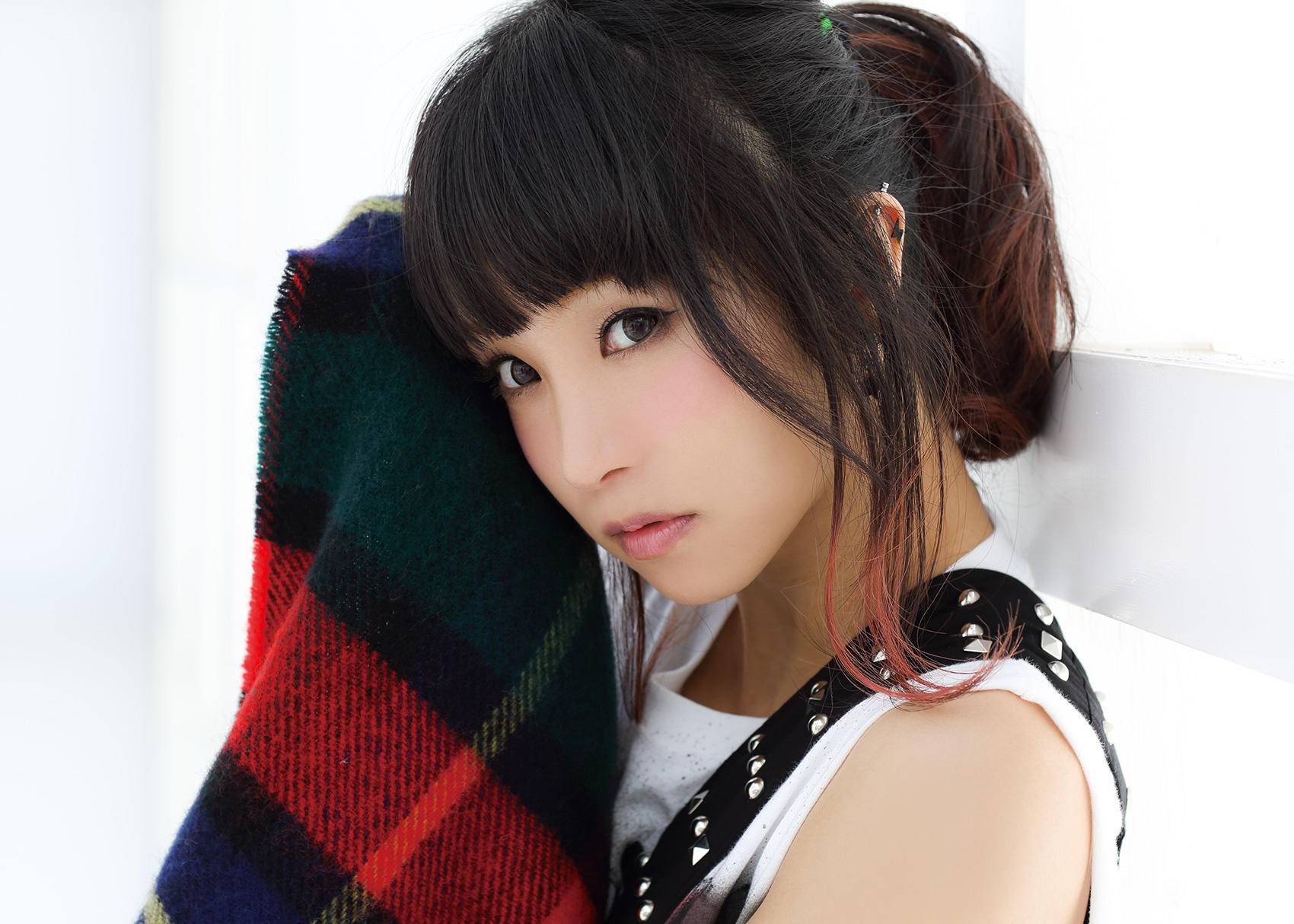 85后日本动漫歌曲女王独立创作是音乐进阶的唯一路径