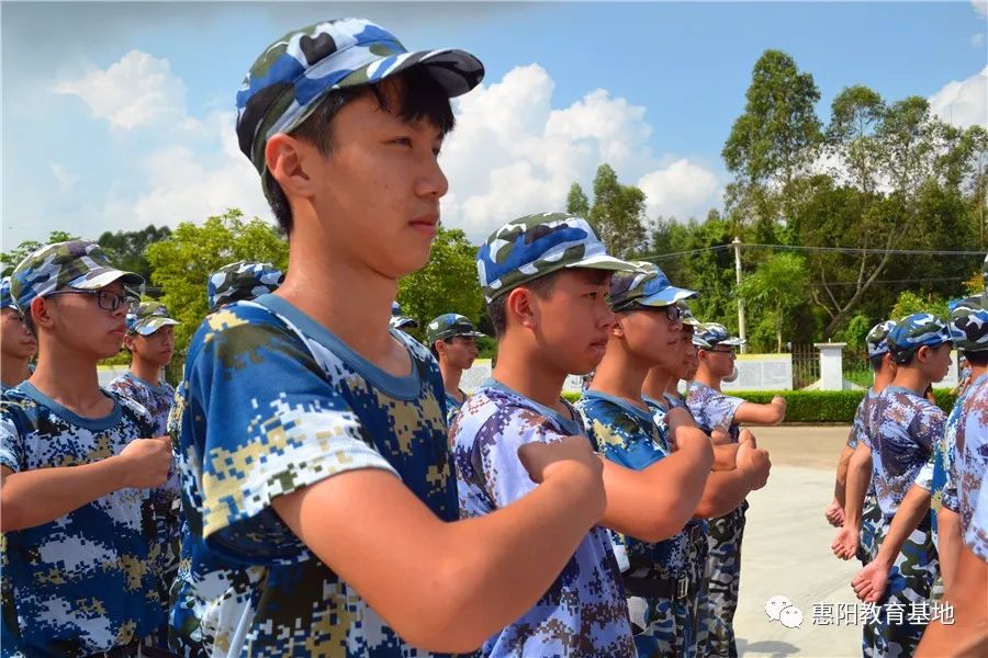 最美的风景最美的你们惠阳区第五中学高一新生国防教育活动圆满结束