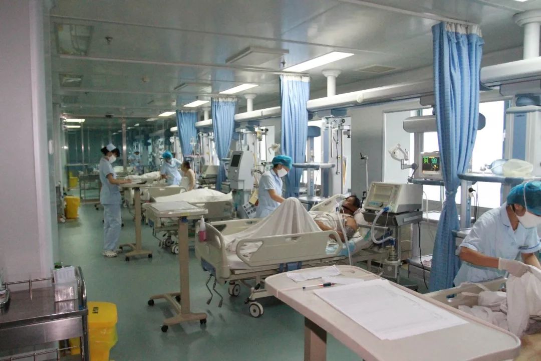 天津胸科医院病房图片