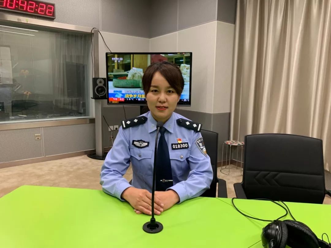 永登县交警队附近女图片