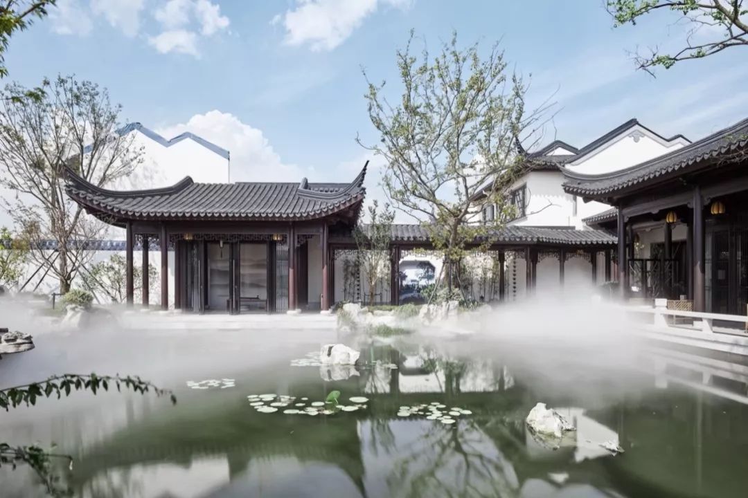 持续霸榜的"流量担当"春风燕语山水叠墅,这一次,可能又不够卖了