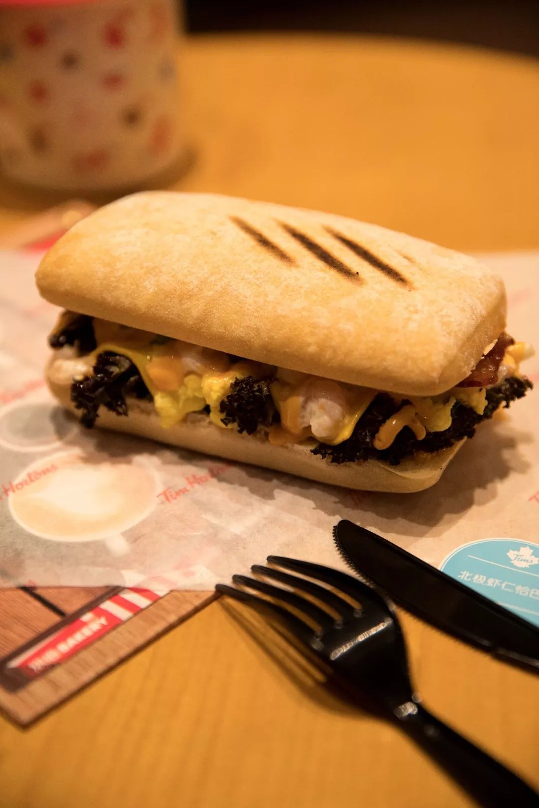 风靡ins的小红杯凭啥这么火?