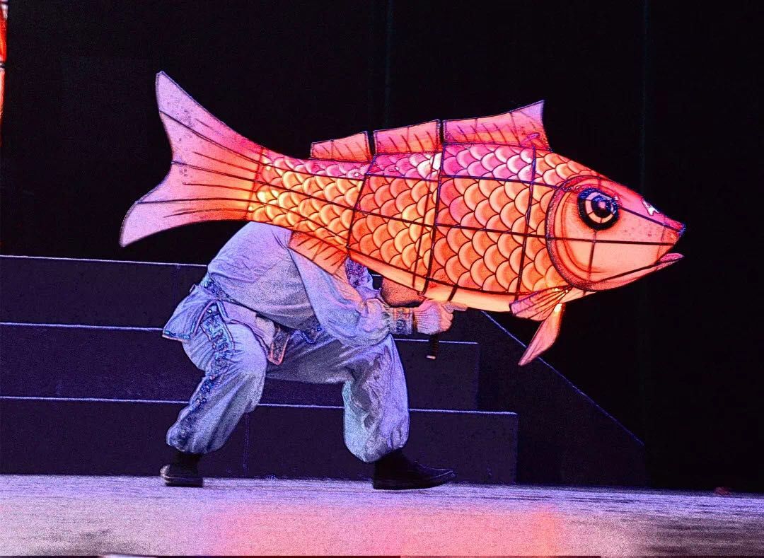 沙头角这条"鱼"活了300年,见证了深圳和香港的亲缘_鱼灯舞