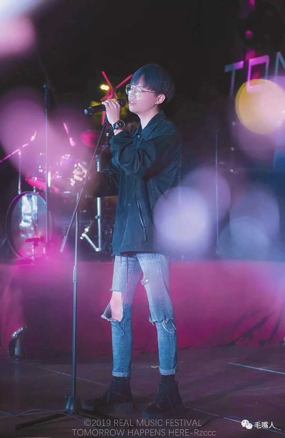 这次回家乡参加快闪活动了_邓杰中