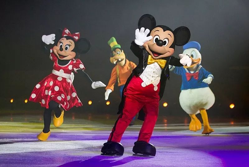 Disney on Ice绝美 冰上大趴踢 10月登陆 小伙伴们,欢迎进入 魔法世界