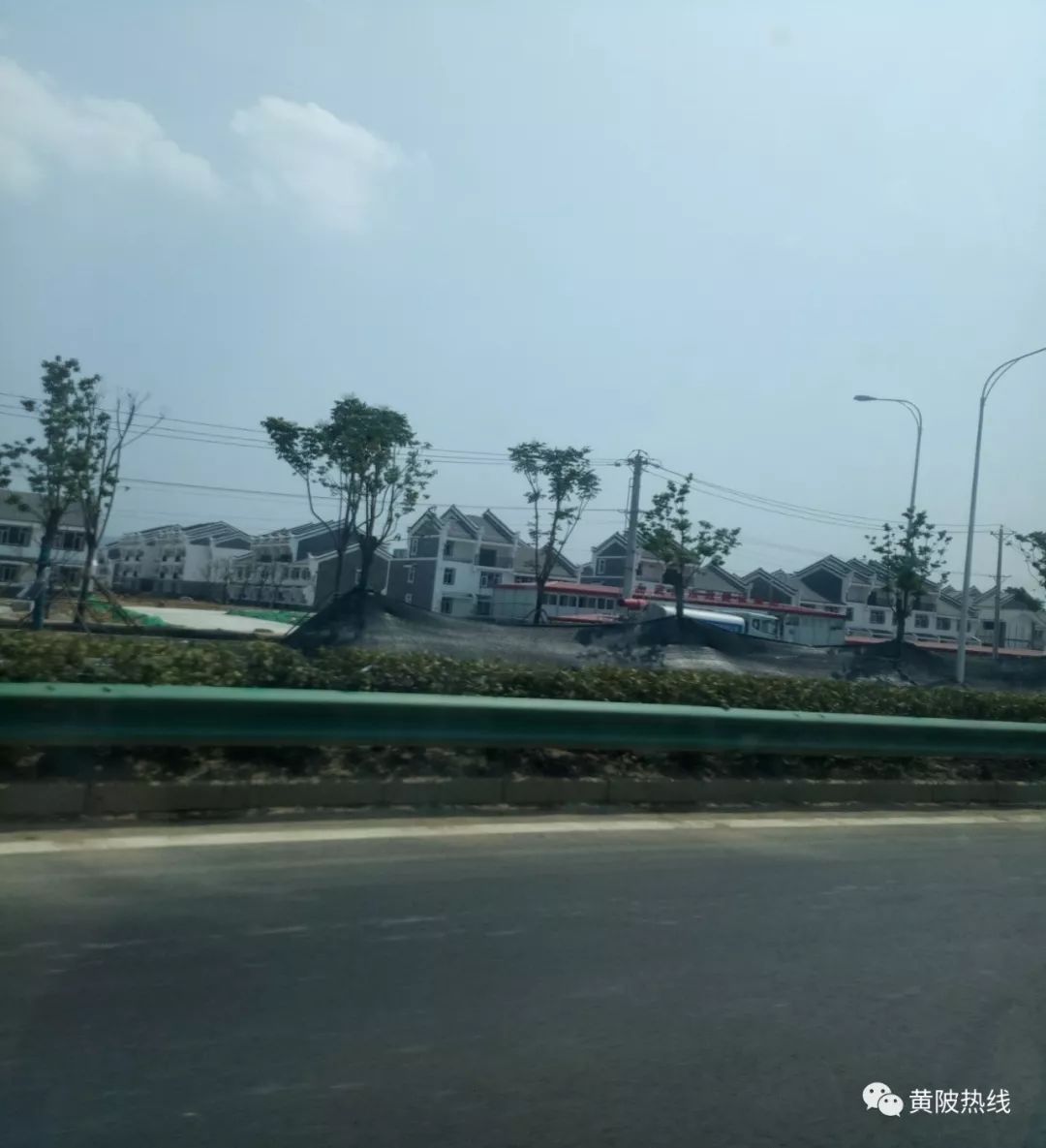 木兰传说进社区活动在黄陂长轩岭街石门社区隆重举行