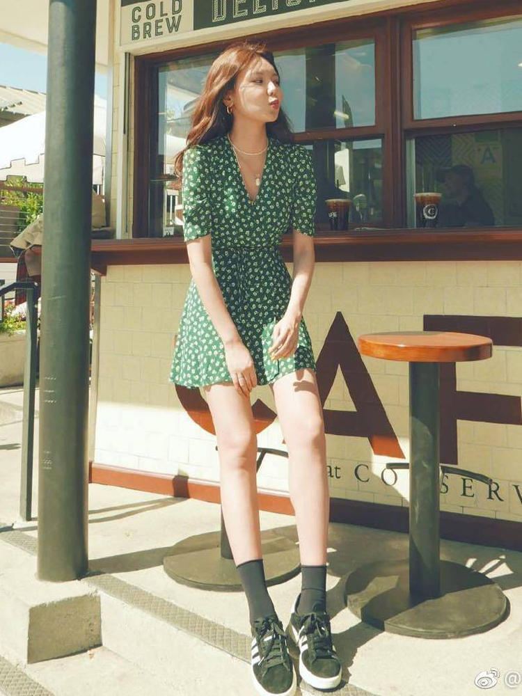 茶歇裙这样配,时尚气质