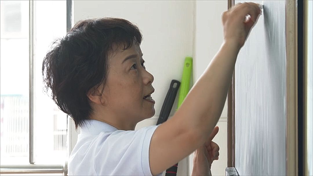 马红霞从教32年给孩子家的教育