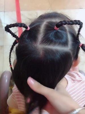 中秋节快乐你们要的猫咪发型发型两只可爱的小猫咪