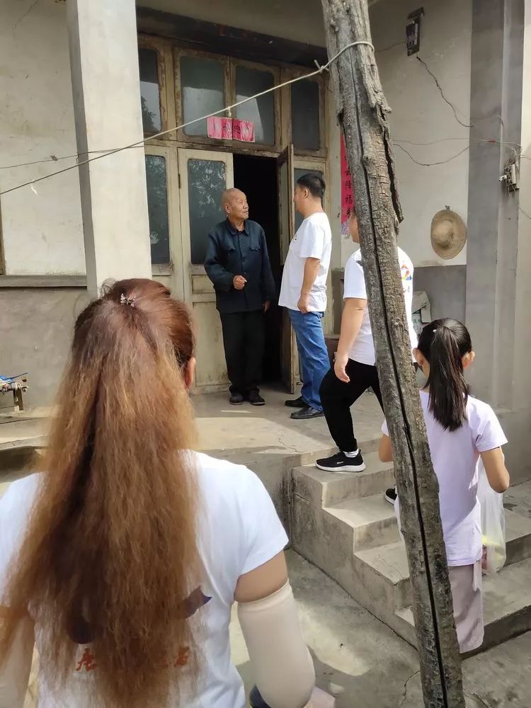 我们又来到了唐县长古城长大白尧村邸兵臣老八路家