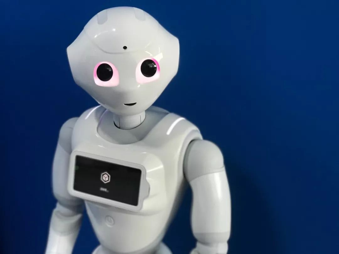 达闼科技携手sprint云端智能机器人推动5g物联网深度融合