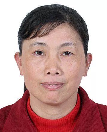姓名:李金芬性别:女身份证:3621231967****3721住址:信丰县小江镇莲青