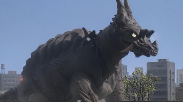 人类,本想帮忙的魔法师少女,不仅使不出魔法,还被宇宙人泽朗星人掳走