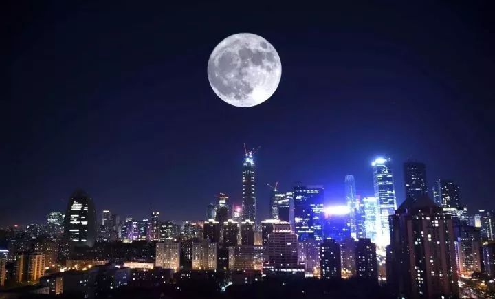 十五月亮十六圆如何利用月亮拍出有意境的照片