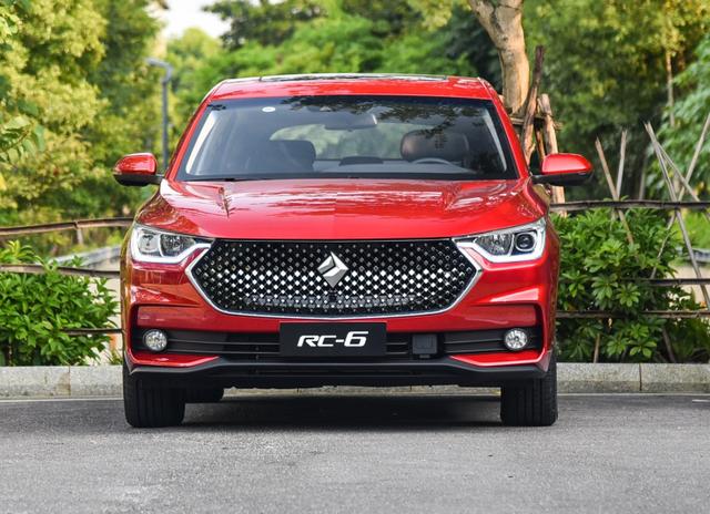 宝骏rc6来了全新设计是轿跑又是suv宝骏的路子越来越野了呢