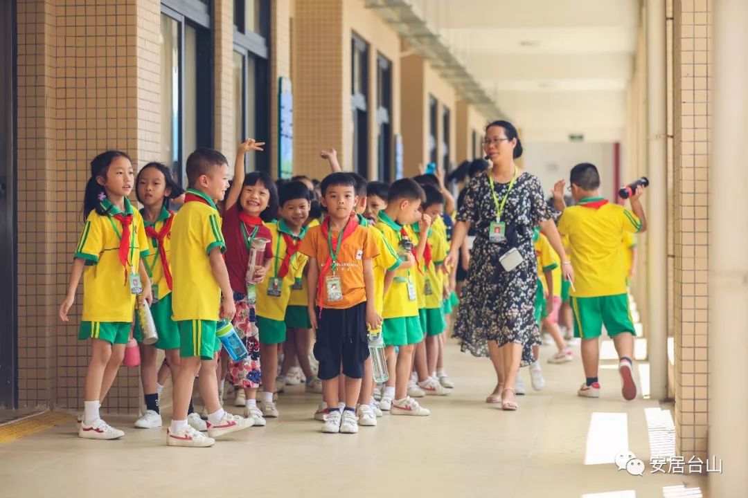台城中心小学新校区实拍图来了,校园环境太棒啦!_台山市