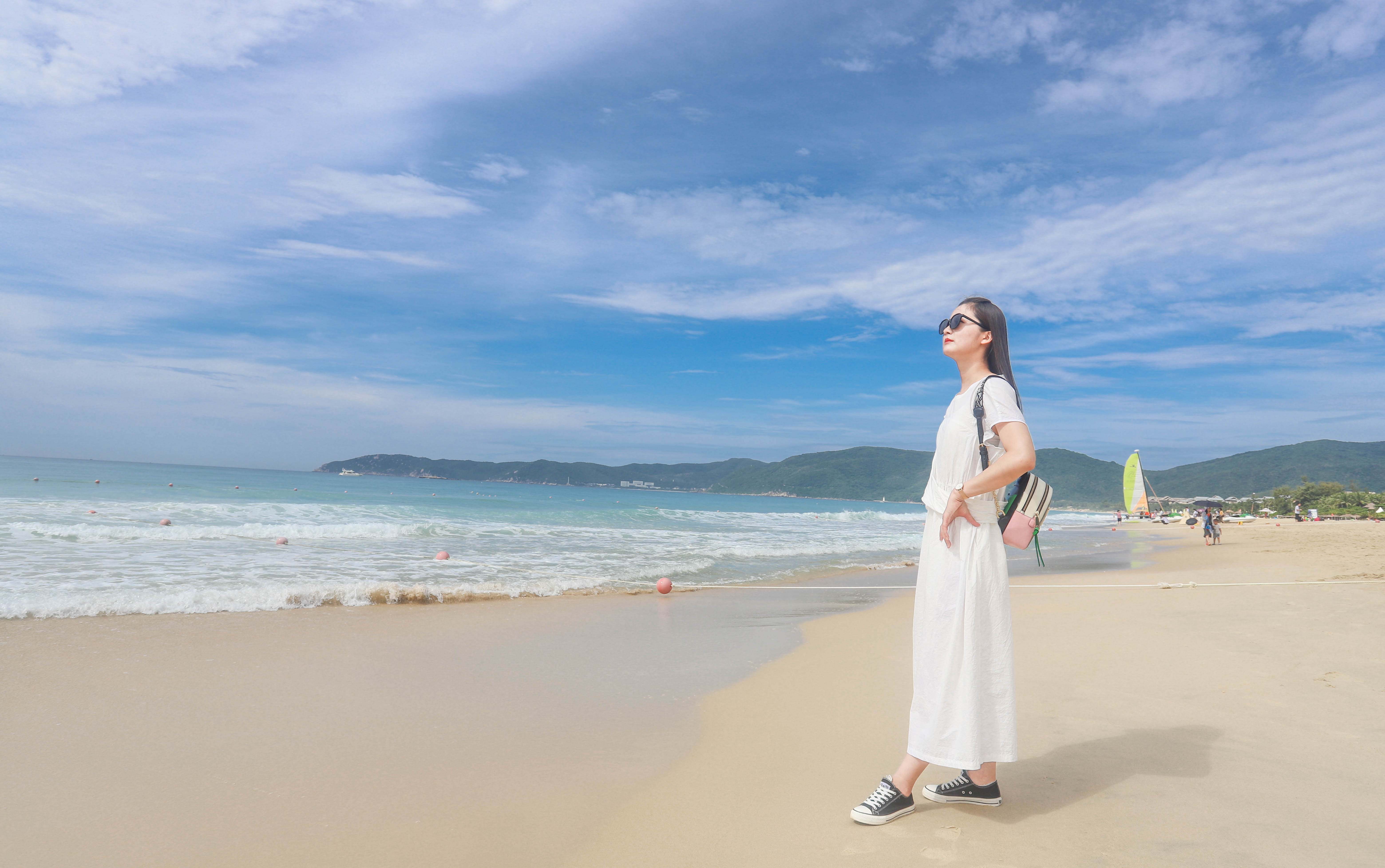 原创海南最原生态的海湾堪称天下第一美女游客超级多