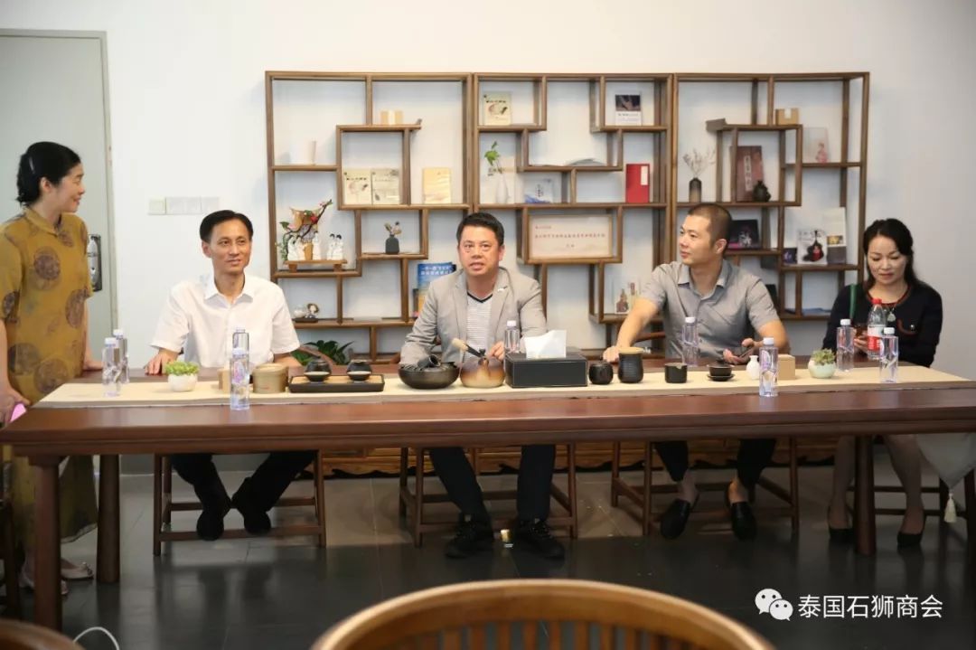 蔡孝兴会长偕同仁友好访问泉州师范学院诚邀朱世泽书记出席本会活动