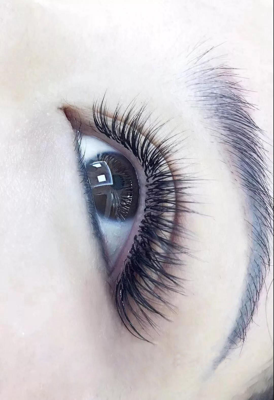 技嘉职校:剪水秋瞳,分享一组漂亮的美睫图片