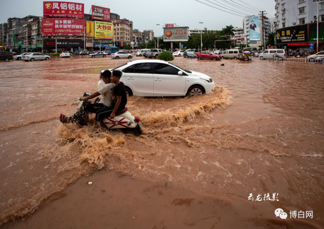 暴雨过后博白大转盘再次刷爆朋友圈