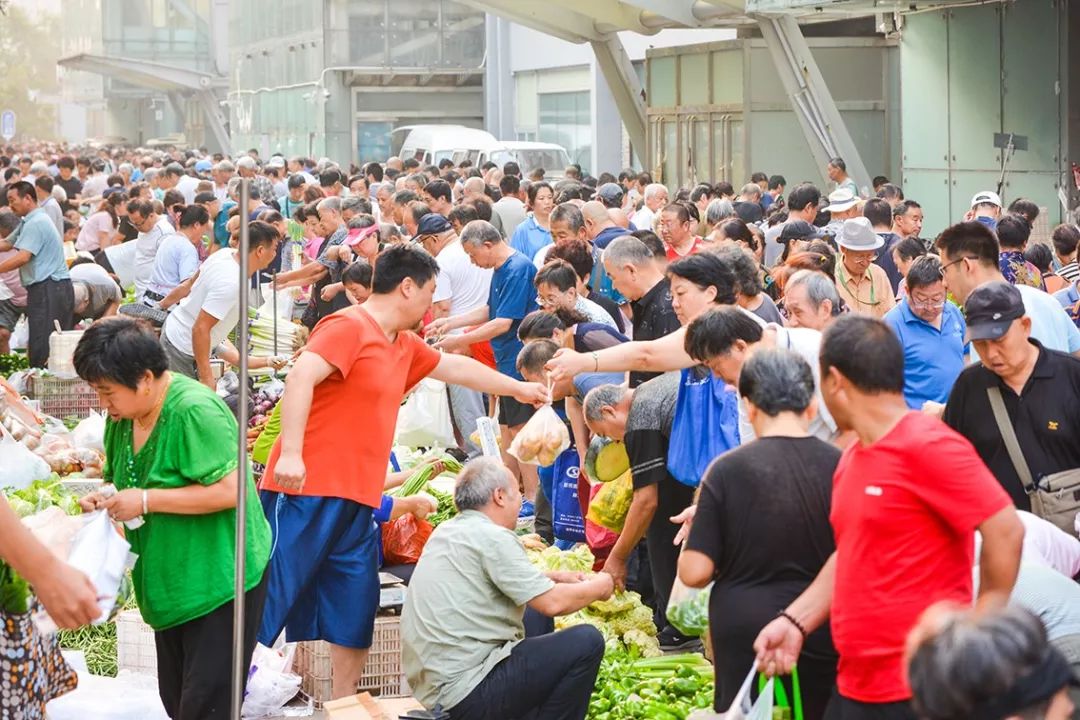 北京最热闹的早市东西又多又丰富价格特便宜想买啥就买啥