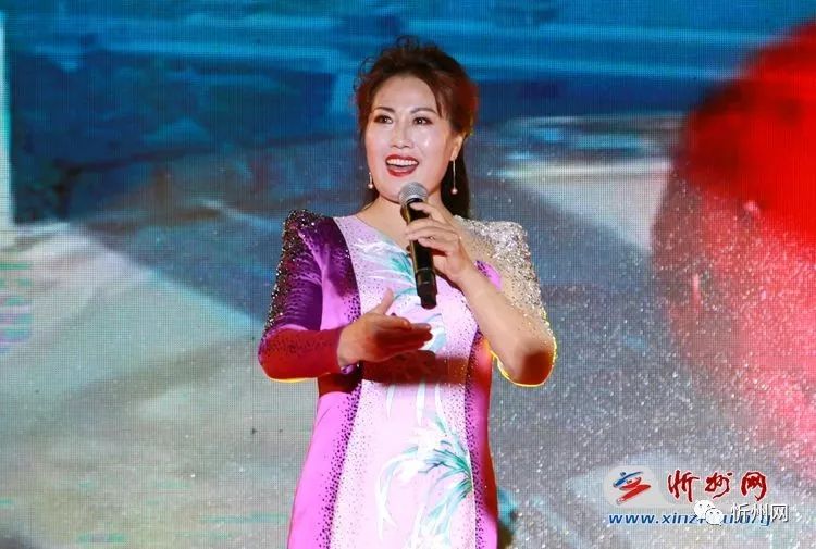 "花好月圆 情满秀容"忻府区中秋夜大型公益晚会倾情上演