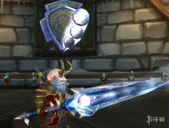 《魔兽世界》怀旧服国服第一把橙锤诞生!价值2万金