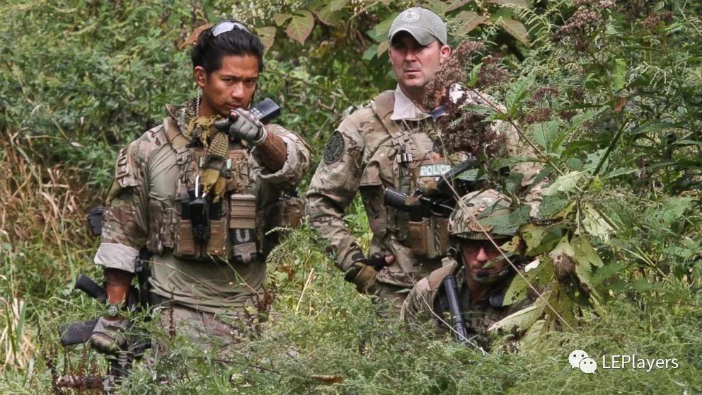 sti2011手枪联邦法警佩枪的新选择