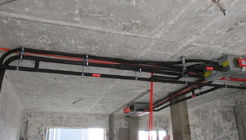 知晓一套中央空调系统铜管的焊接处,万一漏氟,就不会全屋翻顶了_分歧