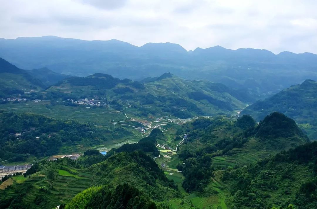 川河蓋快速路開通加速秀山大旅遊起航